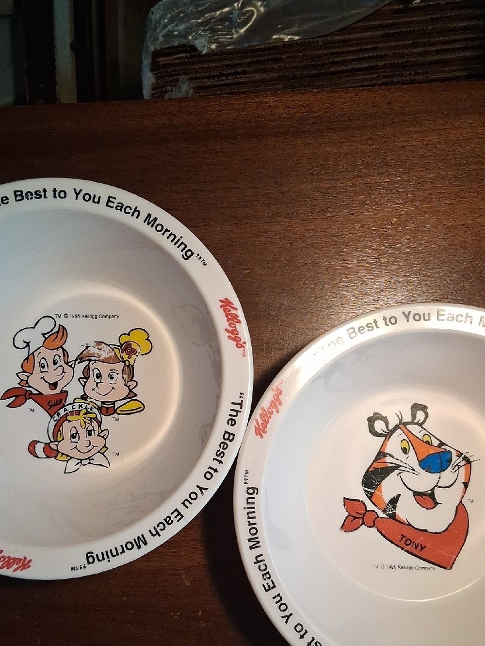 1990s Kellogg's Tony the Tiger And Snap, Crackle,Pop Breakfast Bowls - Set of 2
